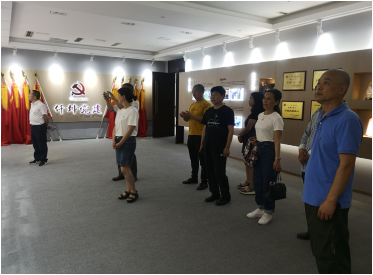 仟坤集團黨委貫徹落實黨的十九大精神主題黨日活動